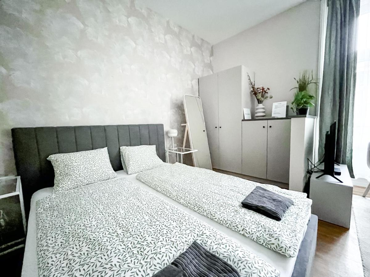 T32 Central Modern Suites Budapest Exterior photo
