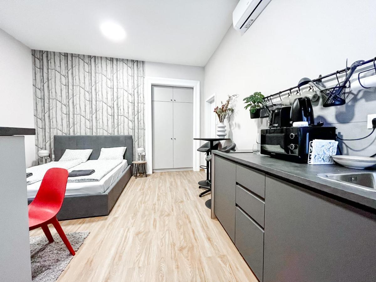T32 Central Modern Suites Budapest Exterior photo