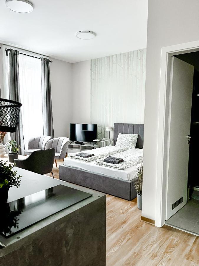 T32 Central Modern Suites Budapest Exterior photo